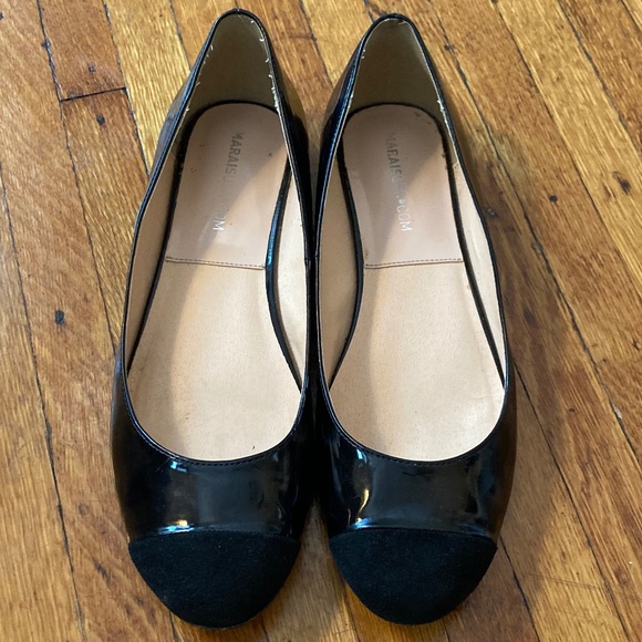 Marais USA Patent Ballet Flats with Suede Tips 10 - Picture 1 of 9